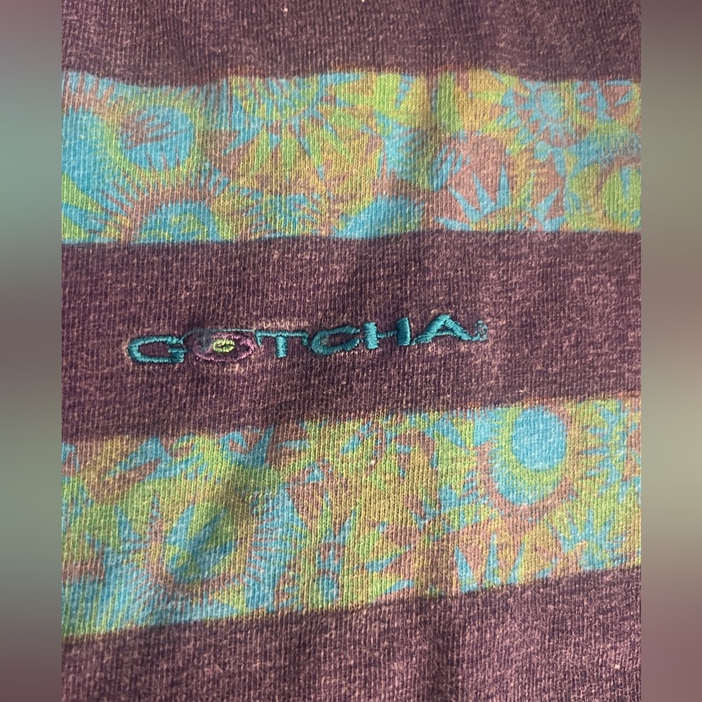 Gotcha 90’s long sleeve shirt